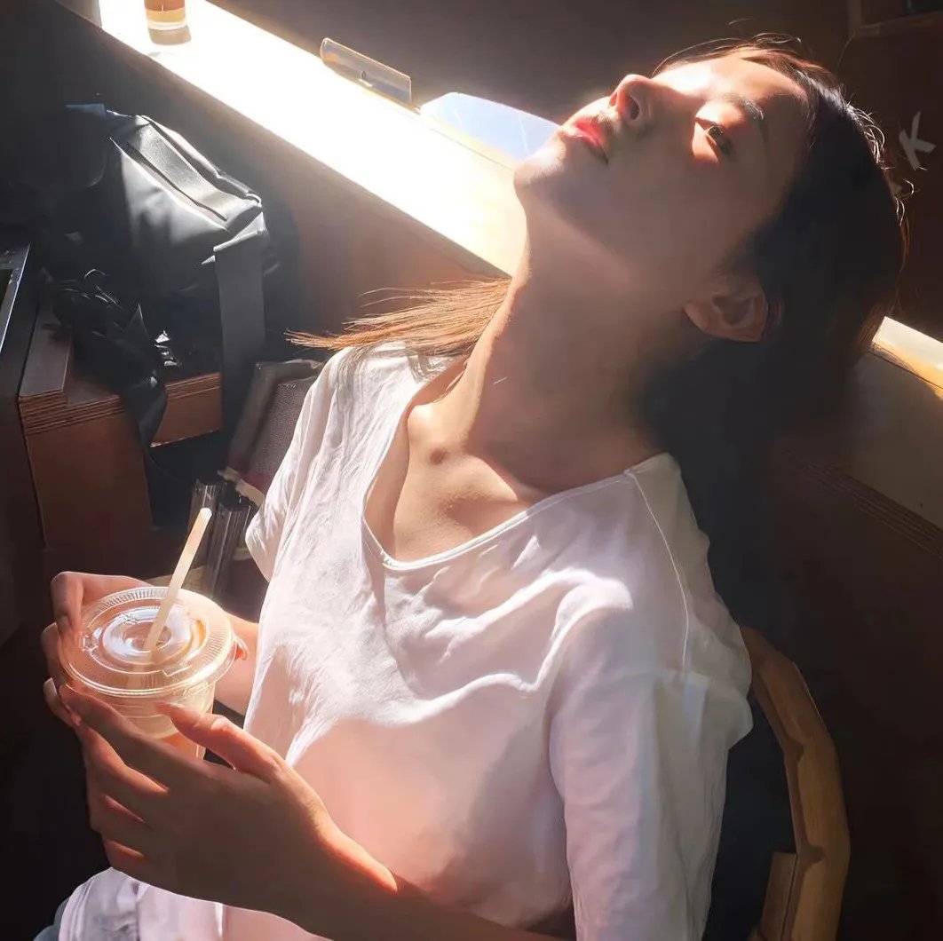 别有用心的单身女国语